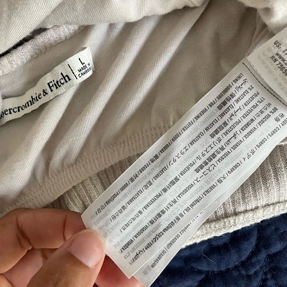 Abercrombie & Fitch Lounge Long-Line Bralette - Picture 6 of 10